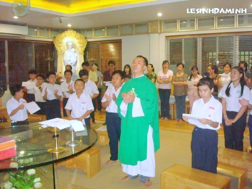 Ngày 08.11: Xin làm người tôi tớ vô dụng